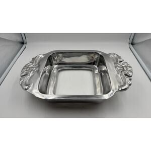 VTG Mexican Fleur de Lis Pyrex Holder fits a 8 x 8 Pyrex brand casserole dish.